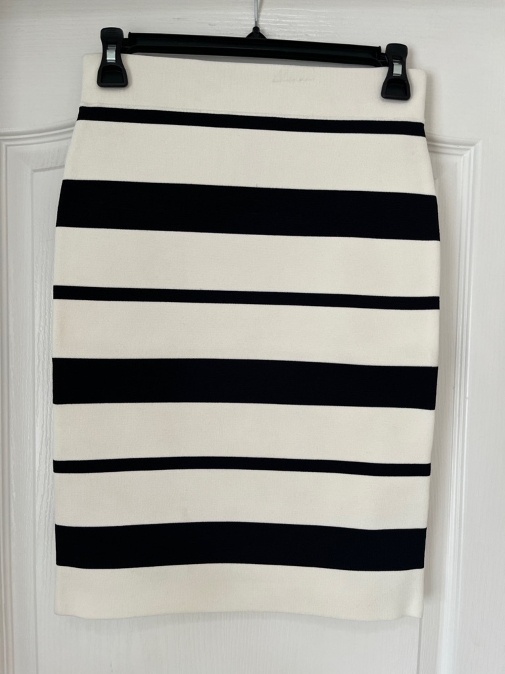 BCBGMaxAzria Women's Black & White Striped Pencil Skirt, M